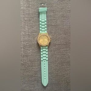 I’m selling a watch